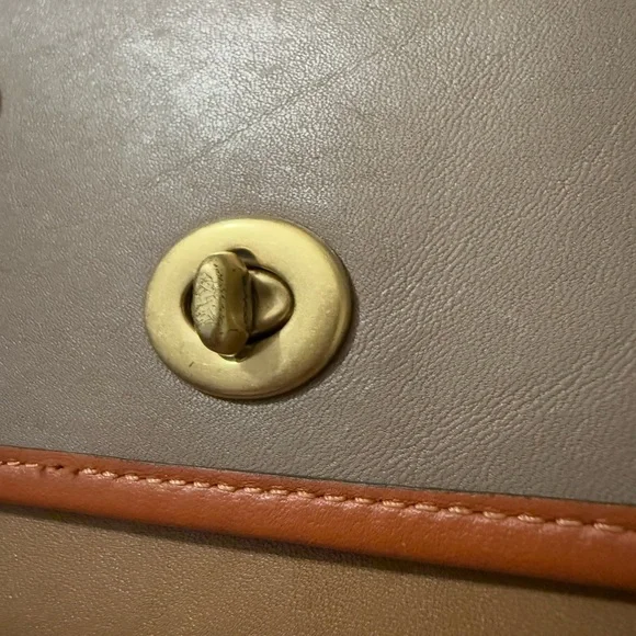 COACH RAMBLER CROSSBODY 16 IN COLORBLOCK - Picture 11 of 11